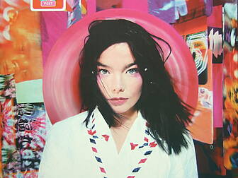 Claire Beck's Saturday SoundSy...